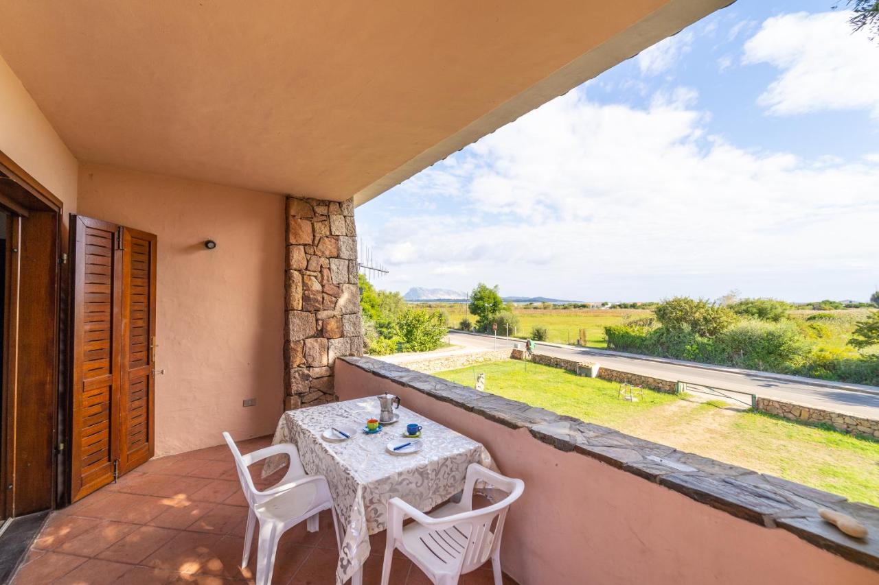 Iss Travel, Pedra Rosa 2 Bedroom Apartments With Private Terrace And Air Conditioning San Teodoro  Exterior photo